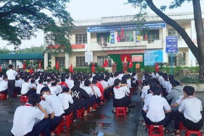 Sinh hoạt dưới cờ Chào mừng kỷ niệm 40 năm Ngày Nhà giáo Việt Nam (20/11/1982 – 20/11/2022)