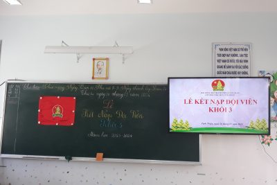 Kết nạp cho 51 em học sinh vào đội TNTP Hồ Chí Minh nhân kỷ niệm 93 năm Ngày thành lập Đoàn TNCS Hồ Chí Minh (26/3/1931-26/3/2024)