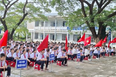 Liên đội phát động mô hình hộp thư “ Điều em muốn nói” năm học 2025-2026