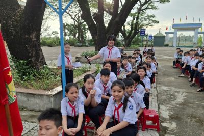 sinh hoạt dưới cờ chủ điểm: “Xây dựng tình bạn đẹp, nói không với bạo lực học đường” Năm học 2025-2026.